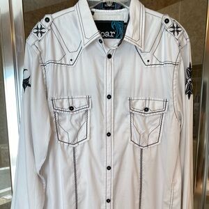 NWOT Men’s refined Roar shirt